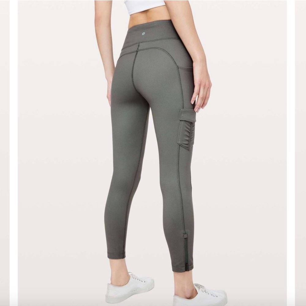 LULULEMON * SAGE GRAY LEGGINGS * SIZE 4